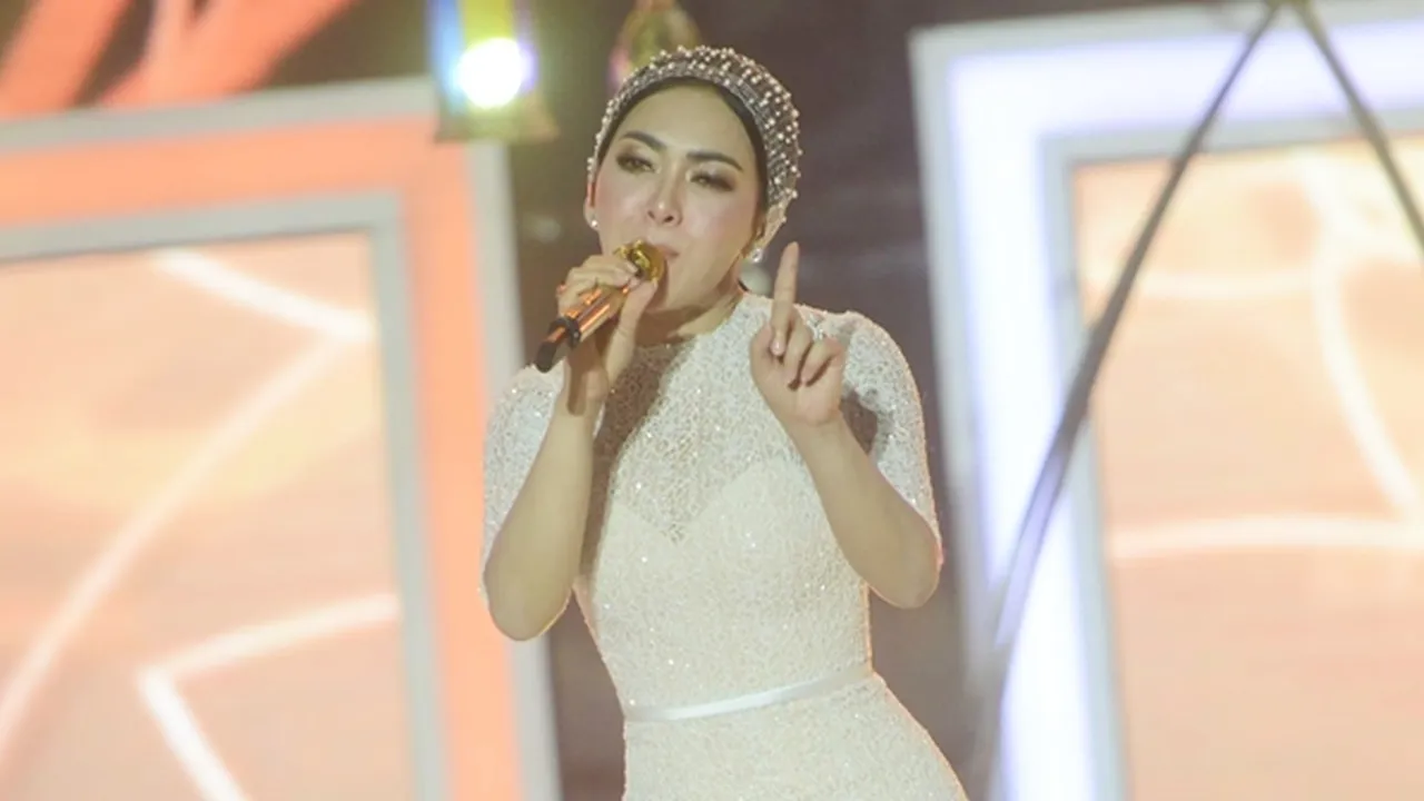 Syahrini Akhirnya Buka Suara Soal Dugaan Hamil Setelah 5 Bulan Menikah