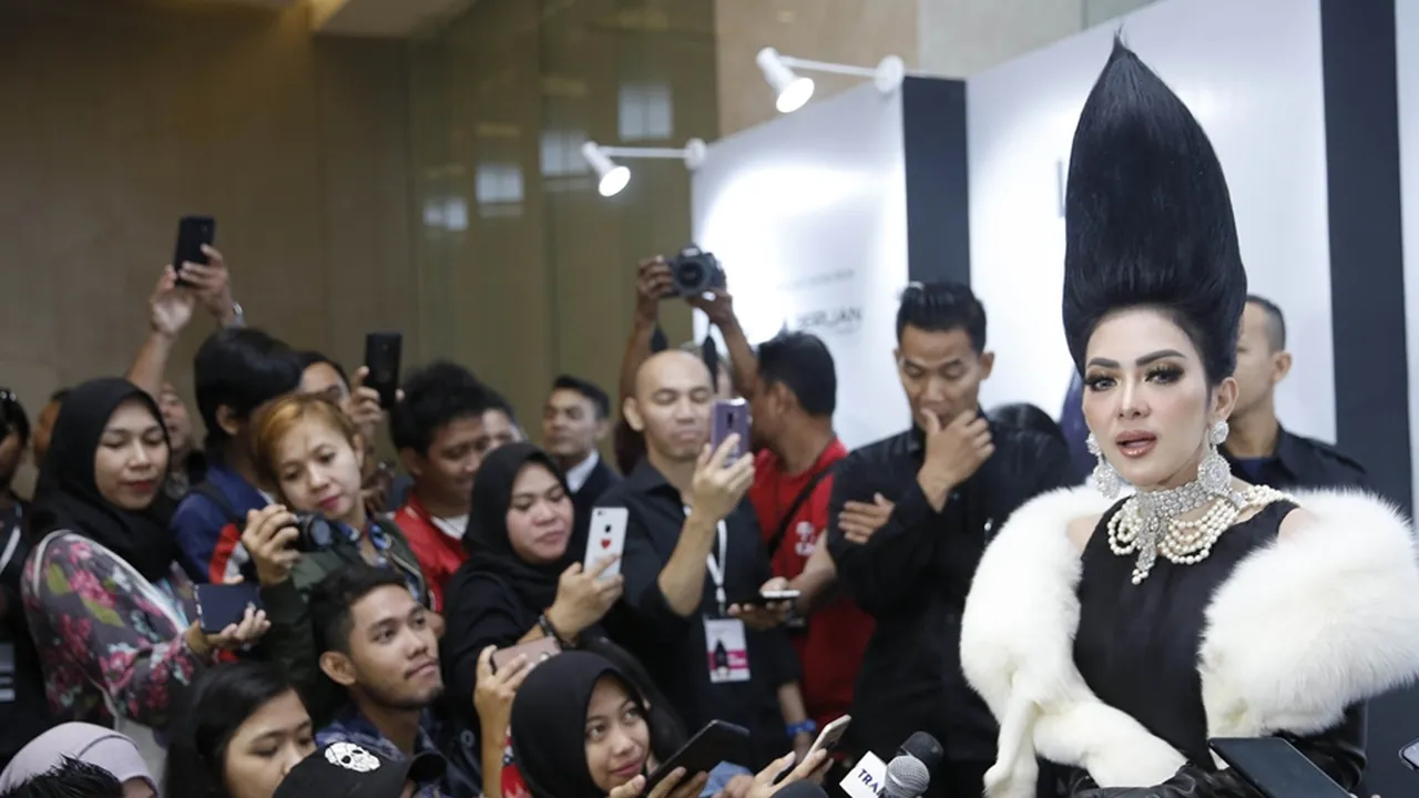 Syahrini: Komentar Netizen Tidak Mempengaruhi Rekening Saya
