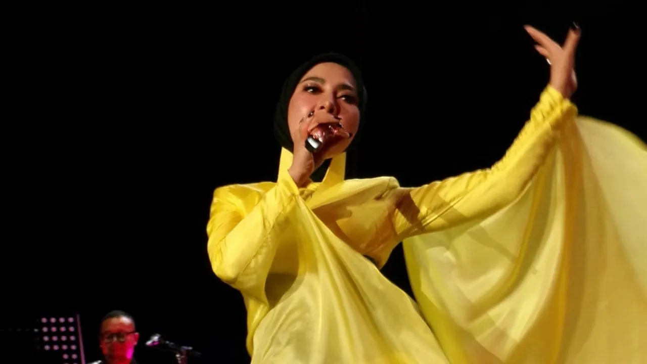 Syahrini Pecah Telur di Pestapora 2026 Usai 7 Tahun Vakum