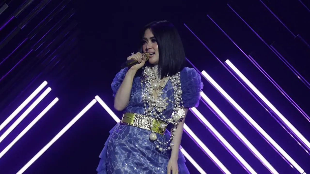 Syahrini Ungkap Pencapaian Terbesarnya, Kira-Kira Apa Ya?