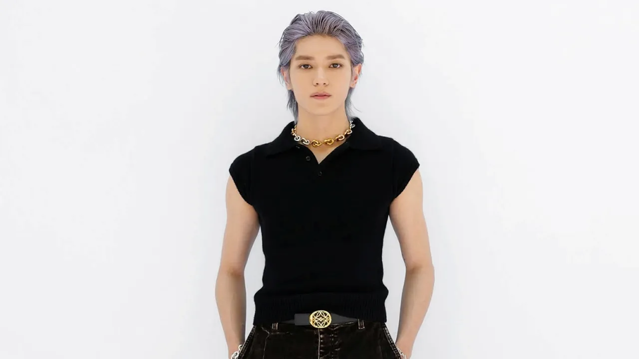 Taeyong NCT Gantengnya Paripurna di Acara Paris Fashion Week LOEWE