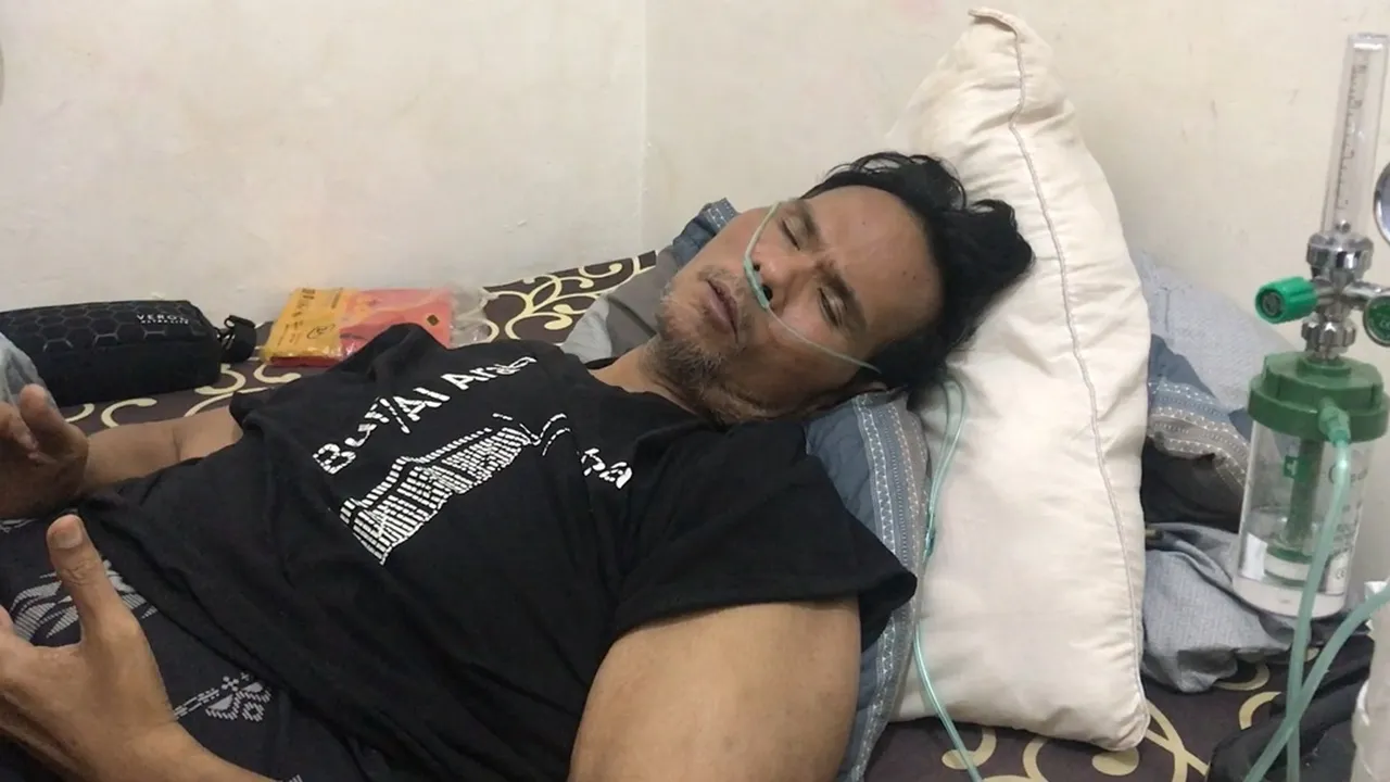 Tak Bisa Gerak, Fahmi Bo Bingung Pikirkan Biaya Ambulans Tak Bisa Gerak, Fahmi Bo Bingung Pikirkan Biaya Ambulans