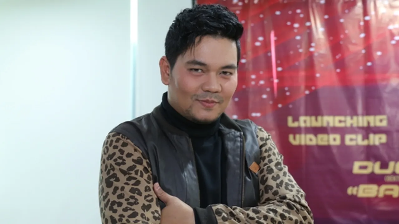 Tak Bisa Hadir di Pemakaman Ashraf Sinclair, Indra Bekti Minta Maaf
