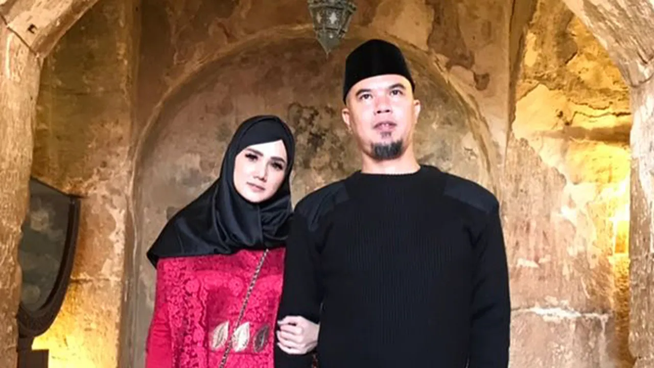 Tak Hanya Ahmad Dhani, Mulan Jameela Juga Jual Rumah Tak Hanya Ahmad Dhani, Mulan Jameela Juga Jual Rumah