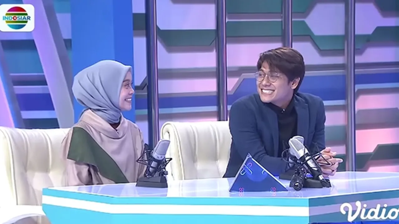 Tak Keberatan Jika Nanti Akhirnya Berjodoh dengan Rizky Billar, Lesti: Doa yang Baik Aku Amini Saja Tak Keberatan Jika Nanti Akhirnya Berjodoh dengan Rizky Billar, Lesti: Doa yang Baik Aku Amini Saja