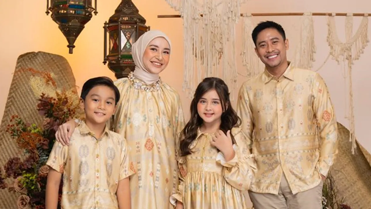 Tak Melulu Putih, Busana Bernuansa Etnik juga Cocok untuk Momen Lebaran
