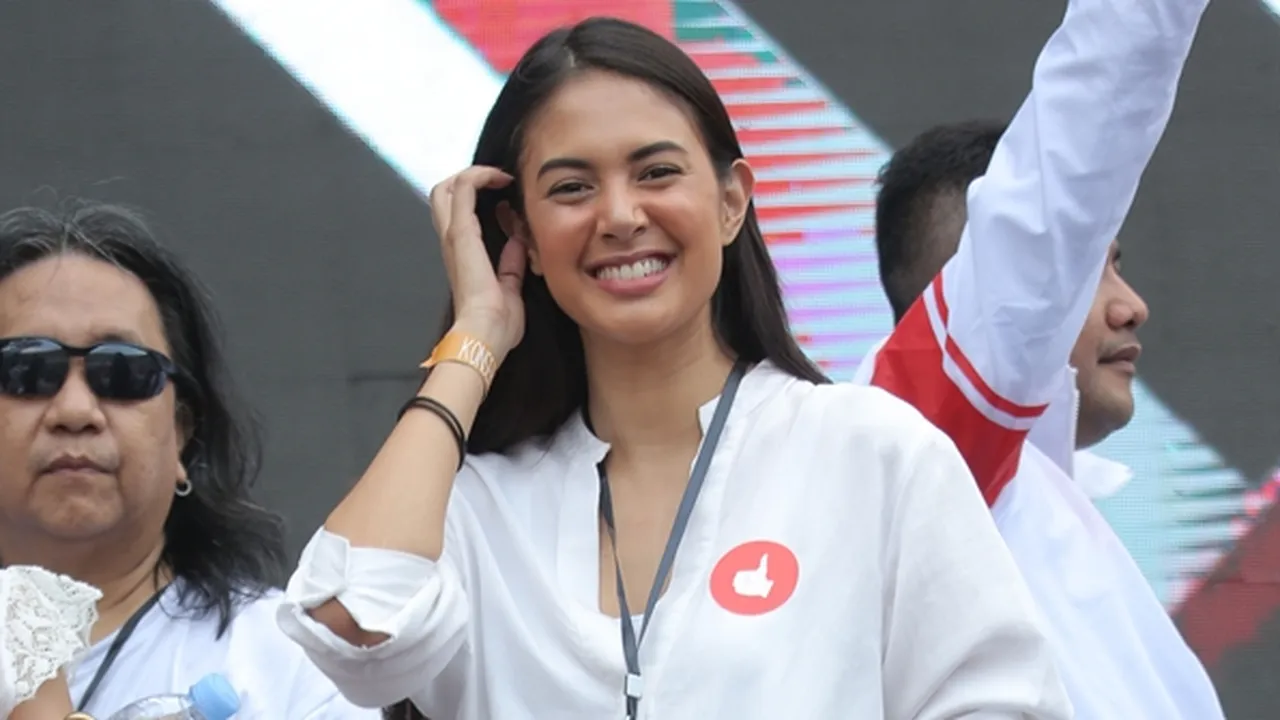 Tak Sendiri Lagi, Aurelie Moeremans Pamer Kemesraan dengan Pacar Baru