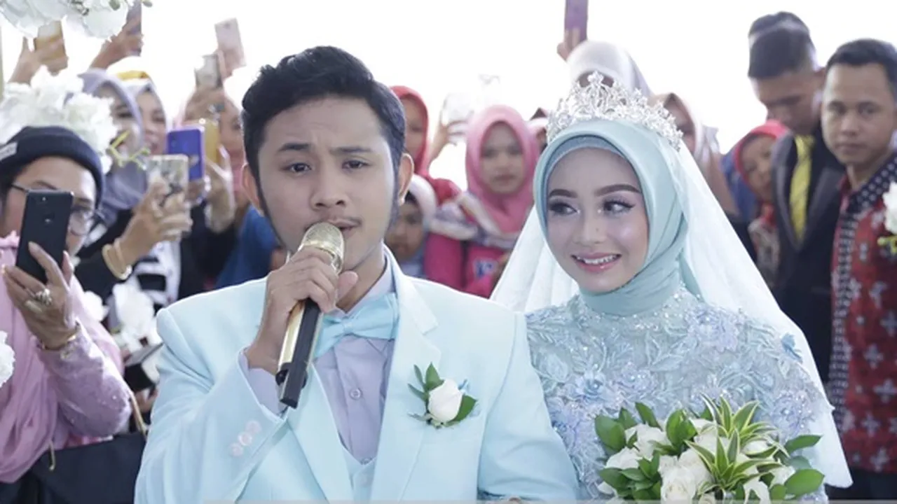 Tak Takut Dibilang Nikah Muda, Begini Kata Ega Noviantika dan Rafly