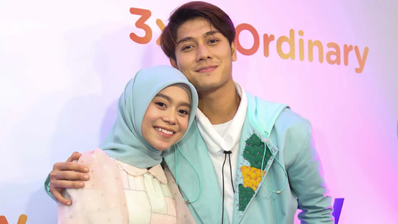 Takut Refleks Cium Lesti, Rizky Billar Disuruh Segera Menghalalkan