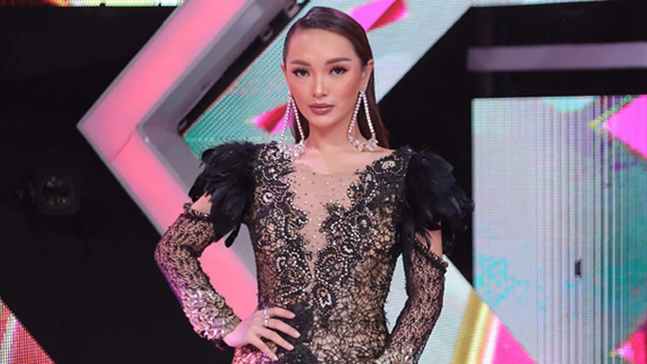 Tampik Isu Kedekatan Dengan Kriss Hatta, Zaskia Gotik Mengaku Sudah Dekat Dengan Seorang Pria