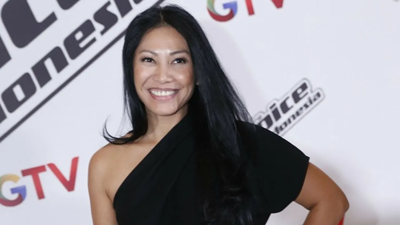 Tampil di Italia, Anggun C Sasmi Beri Pertunjukan Fantastis