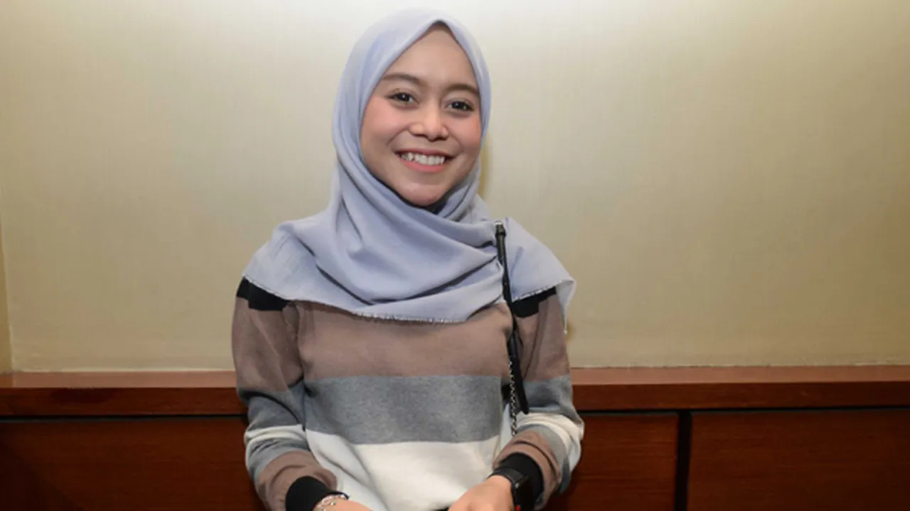 Tampil Pertama Kali Sejak Memutuskan Berhijab, Begini Perasaan Lesti Usai Manggung