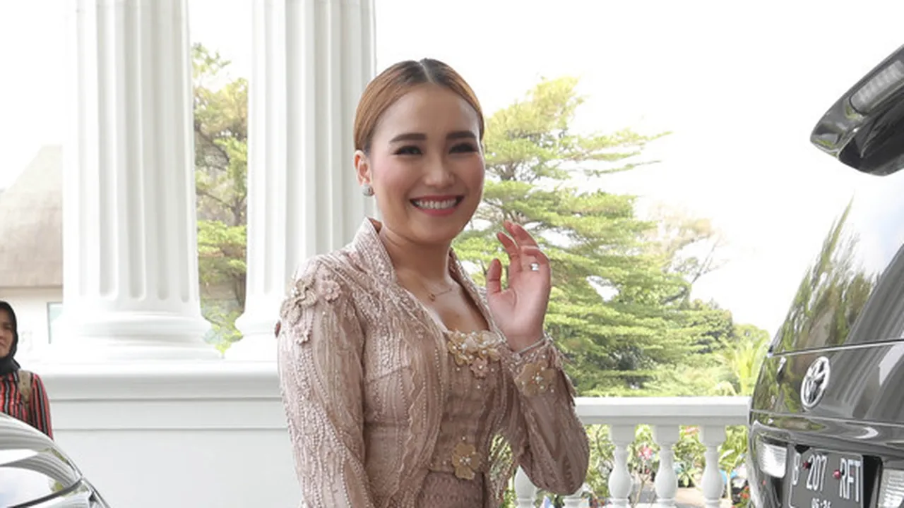 Tania Nadira Resmi Menikah Lagi, Ayu Ting Ting Ikut Lega Karena Ini