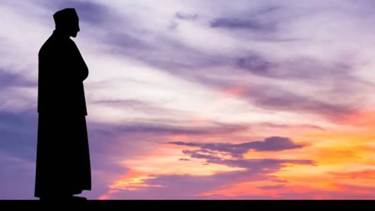 Niat Sholat Istikharah Lengkap dengan Tata Cara, Waktu Terbaik dan Keutamaannya
