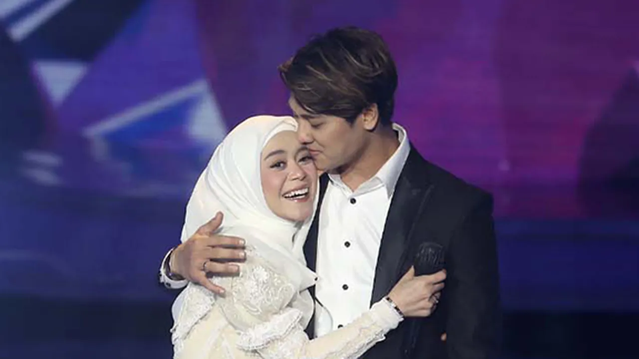 Tayang di Televisi, Lesty Kejora dan Rizky Billar Gelar Hajatan Terakhir Setelah Resmi Menikah Tayang di Televisi, Lesty Kejora dan Rizky Billar Gelar Hajatan Terakhir Setelah Resmi Menikah