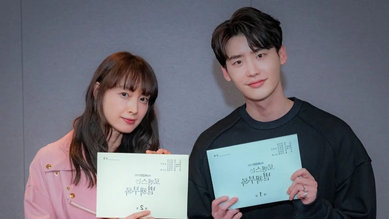 Teaser Lee Na Young 'Romance Supplement', Jadi Bawahan Lee Jong Suk