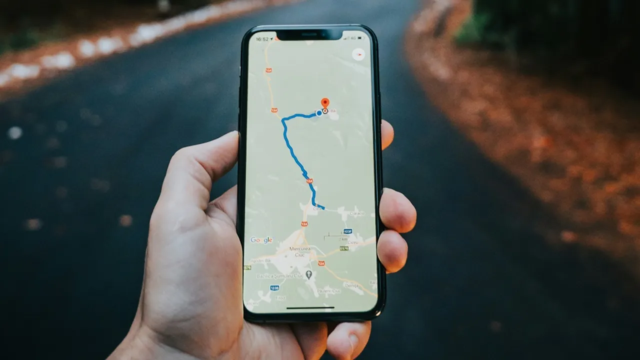 Temukan Kembali HP yang Hilang, Panduan Lengkap Menggunakan Google Maps!