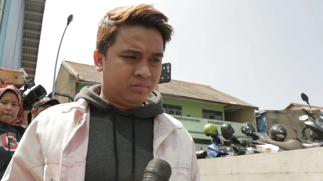 Tentang Masalah Dengan Kris Hatta, Billy Syahputra Enggan Berkomentar