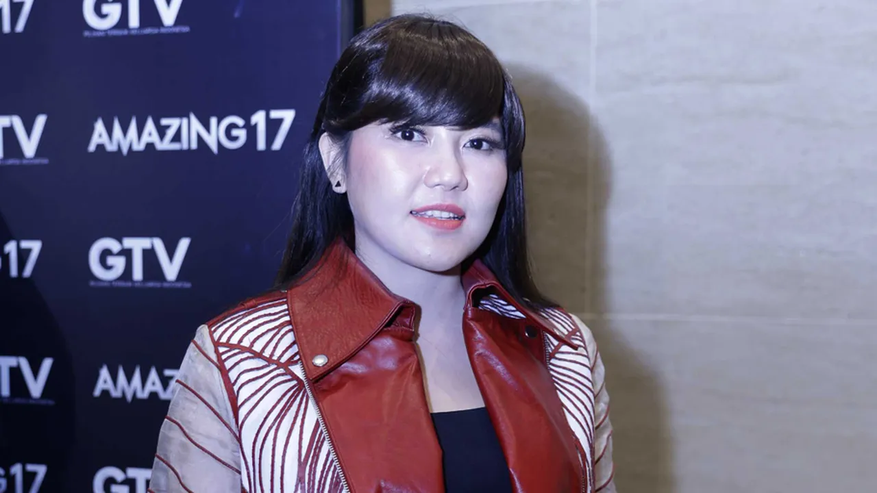 Terinspirasi KPop, Via Vallen Berencana Bikin Lagu dengan Musik Elektro Ala Korea Terinspirasi KPop, Via Vallen Berencana Bikin Lagu dengan Musik Elektro Ala Korea