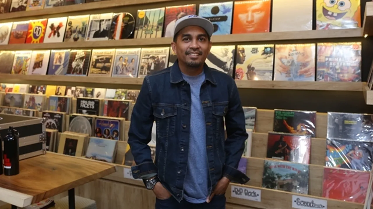 Terinspirasi Momen Jalan Bareng Mantan, Glenn Fredly Ciptakan 'Stasiun Bundaran HI'