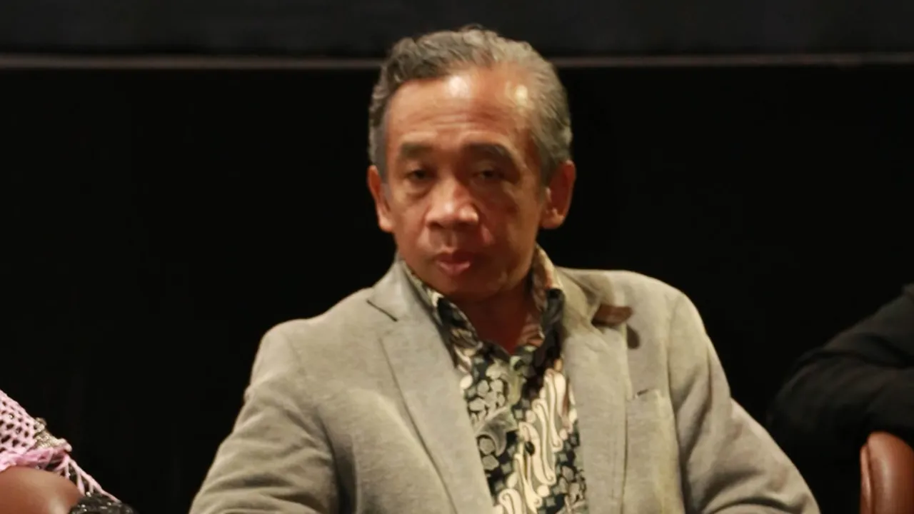 Terjerat Kasus Ijazah Palsu, Qomar Divonis 17 Bulan Penjara