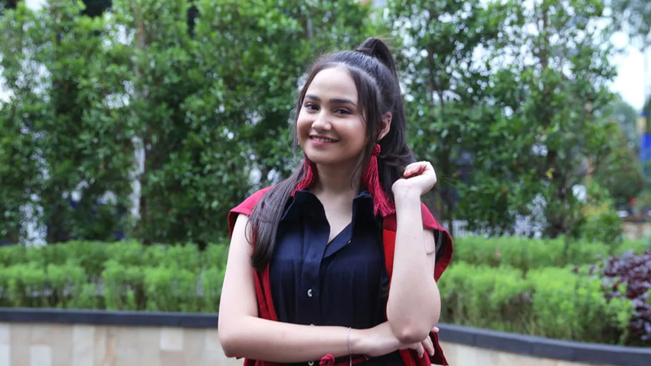 Ingin Fokus ke Musik, Syifa Hadju Siap Kolaborasi dengan Lingua