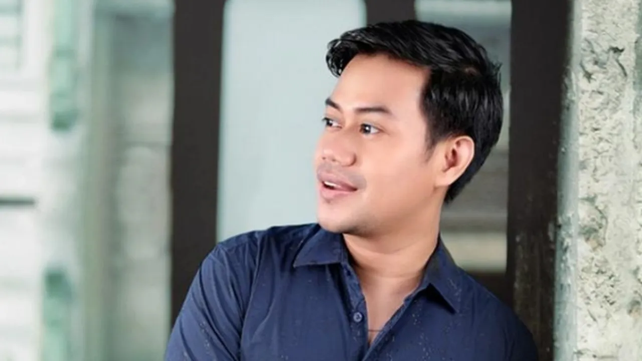 Terjun Sebagai Penyanyi, Host Kondang Tion Agasta Rilis Single Debut 'Perwakilan Pacar'