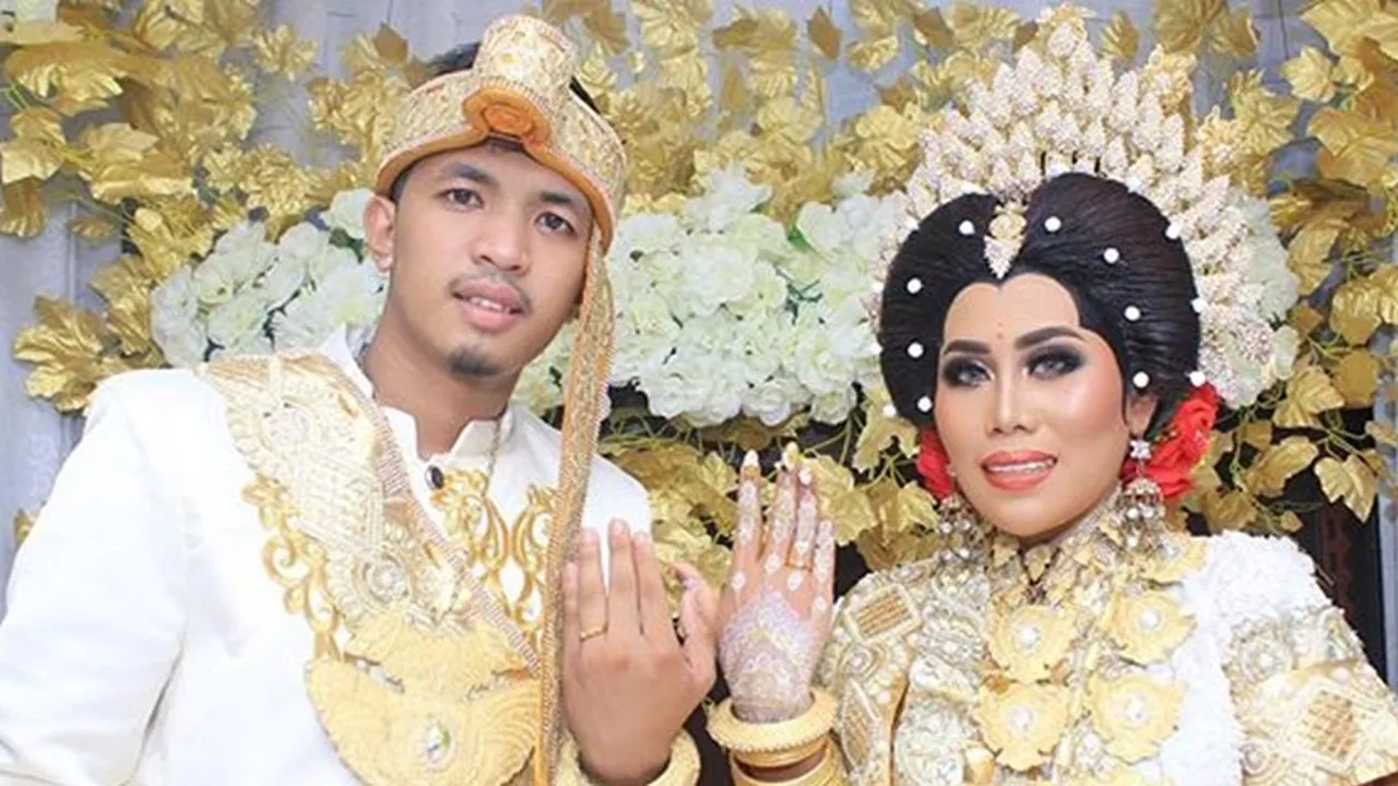 Terkuak Alasan Evi Masamba Mantap Menikah dengan Lelaki yang Baru dikenalnya