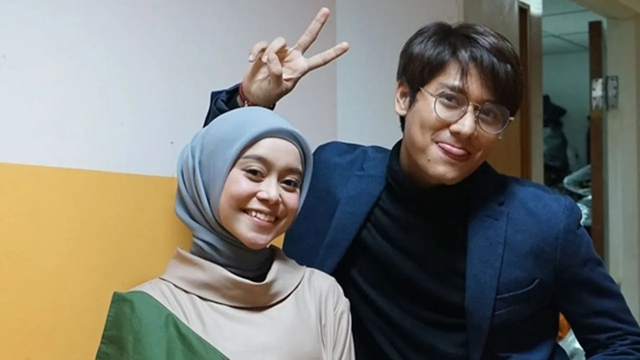 Terlalu Banyak Perbedaan, Paranormal Sebut Kisah Cinta Rizky Billar dan Lesti Akan Sulit Bersatu