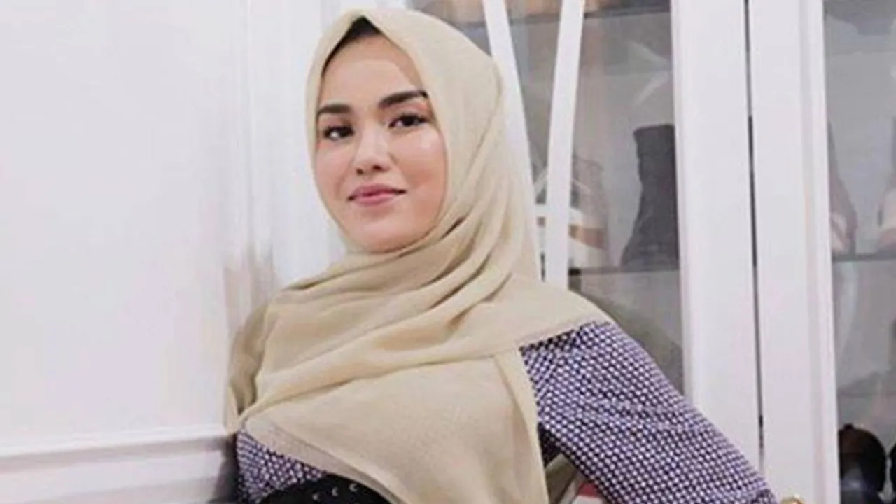 Terseret Kasus Narkoba, Medina Zein Telah Dijenguk Keluarga Terseret Kasus Narkoba, Medina Zein Telah Dijenguk Keluarga