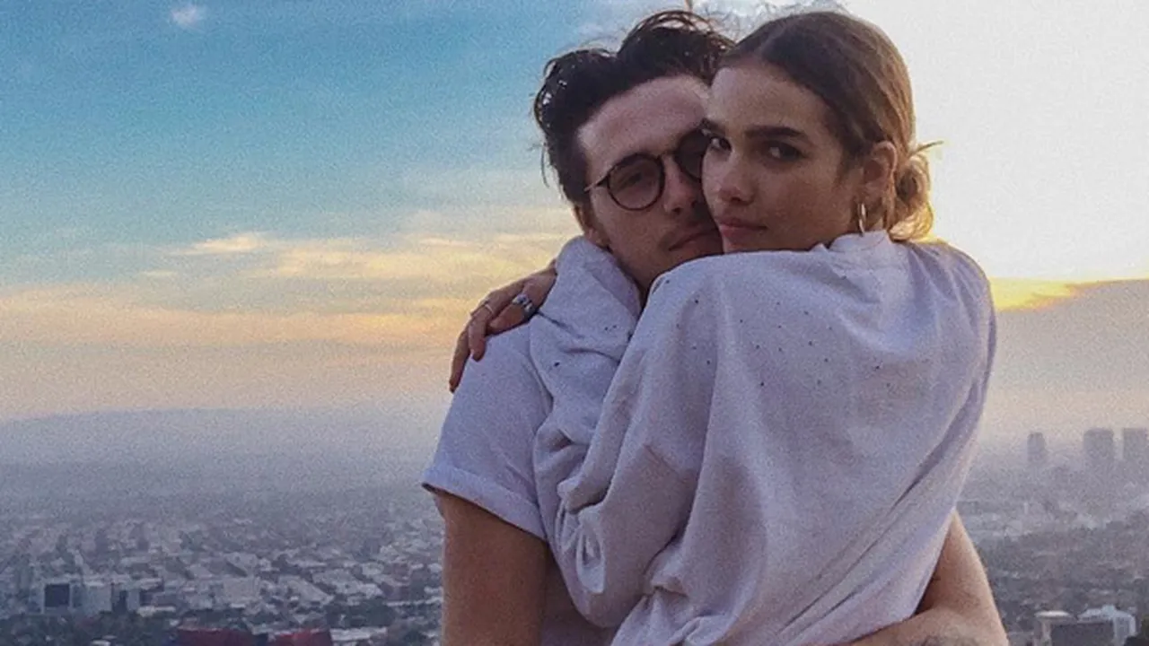 Tertangkap Kencan, Brooklyn Beckham Ajak Hana Cross Shopping