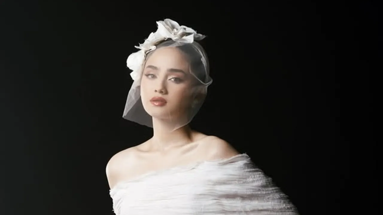 Terungkap Alasan Syifa Hadju Pilih Gaun Simpel Untuk Prewedding