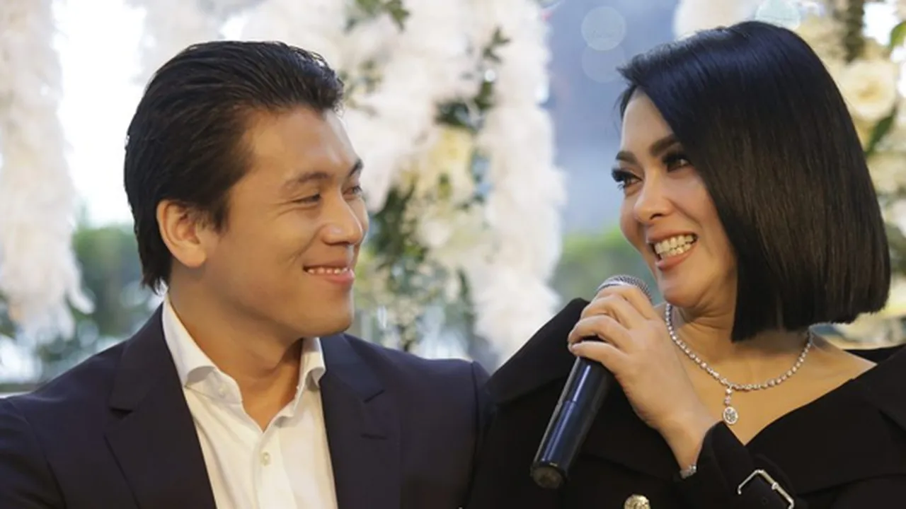 Terungkap, Lamaran Syahrini dan Reino Barack Ternyata Digelar di Sini