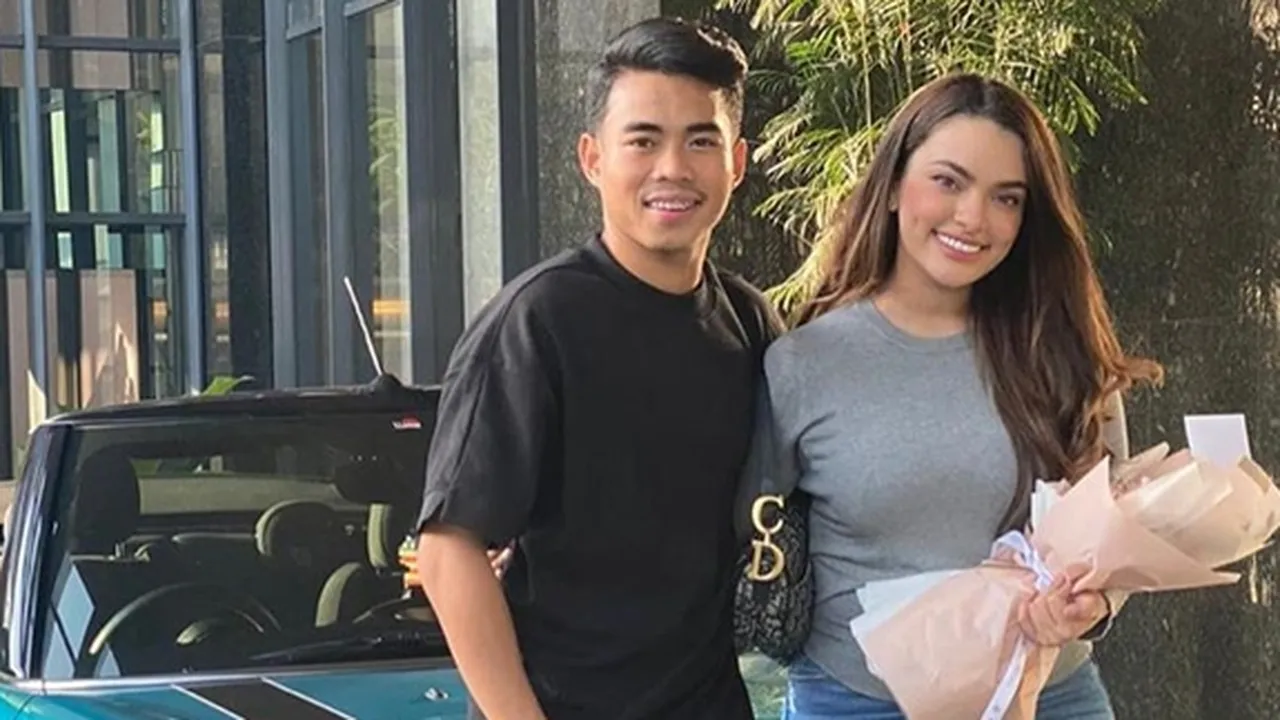 Terungkap Selebgram Sarah Ahmad Ternyata Diberi Mobil Mini Cooper Bekas oleh Pacar, Netizen Ramai Mencibir