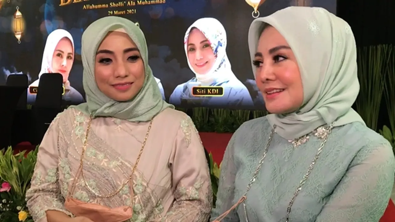 Tetap Produktif di Masa Pandemi, Cici Paramida dan Siti KDI Syiar Agama Lewat Lagu 'Semesta Bershalawat'