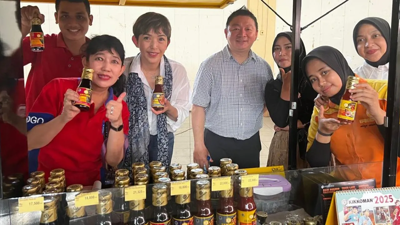 The Evolution of Jakarta’s Street Food: Ketika Rasa dan Perjuangan Bertemu dalam Satu Kisah The Evolution of Jakarta’s Street Food: Ketika Rasa dan Perjuangan Bertemu dalam Satu Kisah