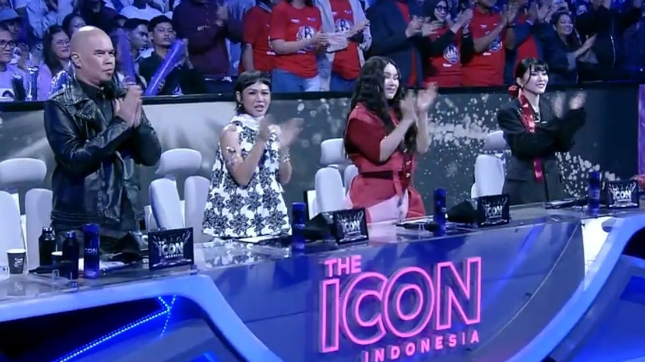 The Icon Indonesia - Top 14 Final Bertabur Standing Ovation