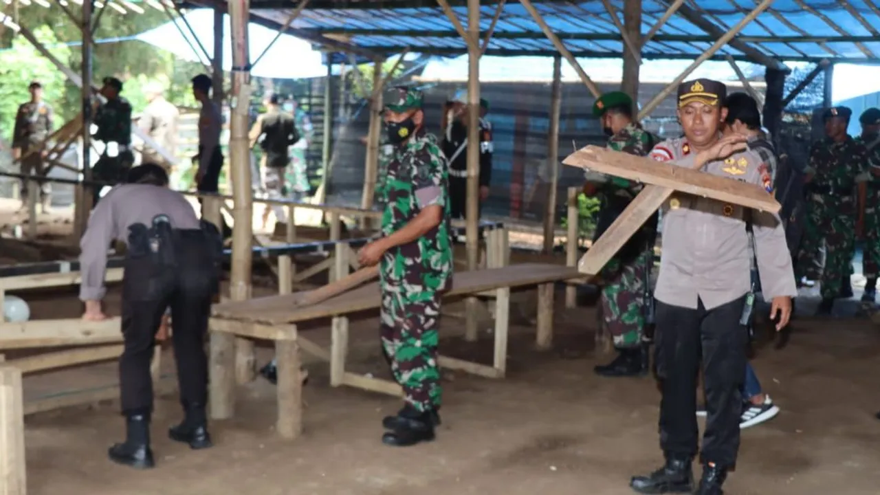 Tim Gabungan Bongkar Dua Arena Judi Sabung Ayam di Malang