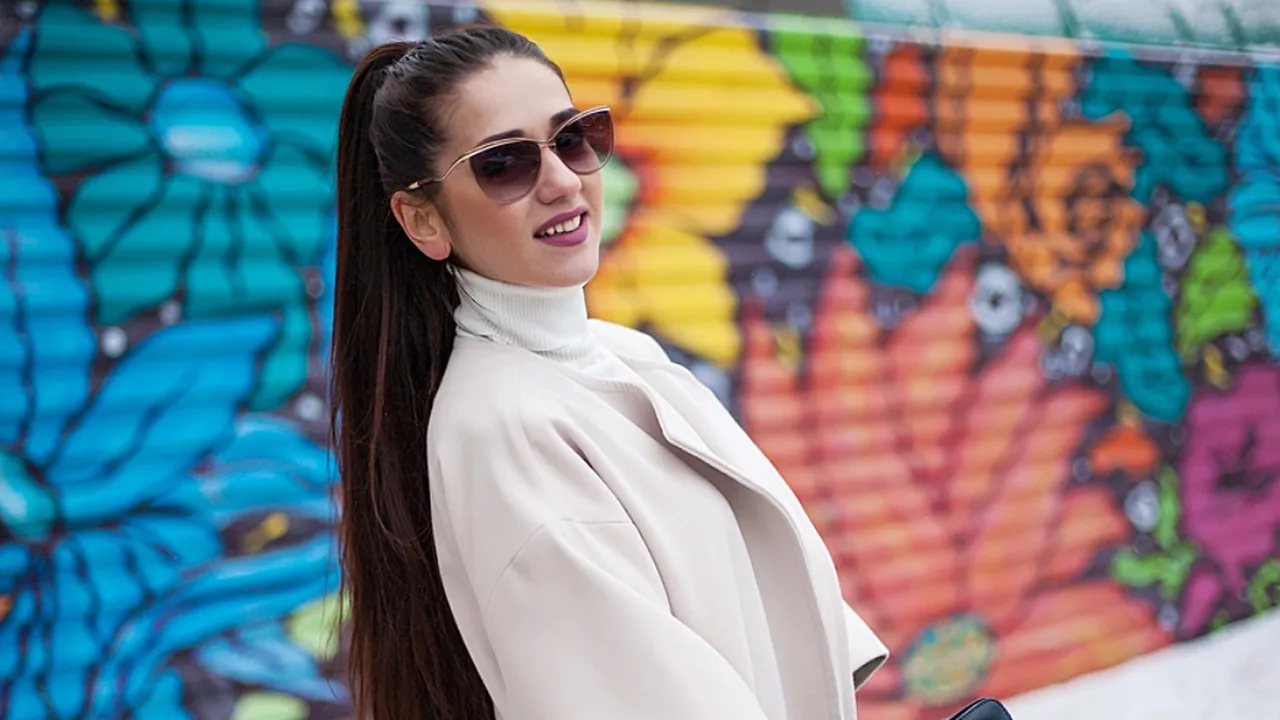 Tips Memilih Bahan Cardigan untuk Kondangan Agar Tampil Mewah dan Elegan