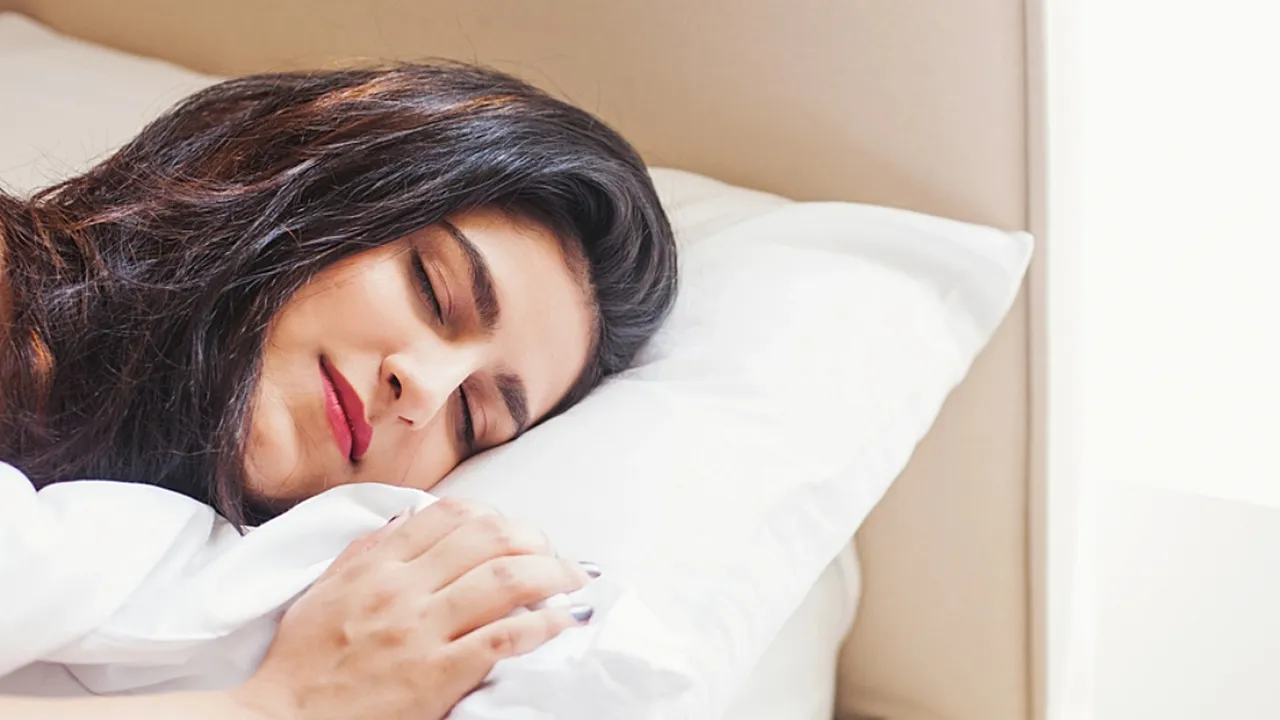 Tips Memilih Bantal untuk Meningkatkan Kualitas Tidur Nyenyak