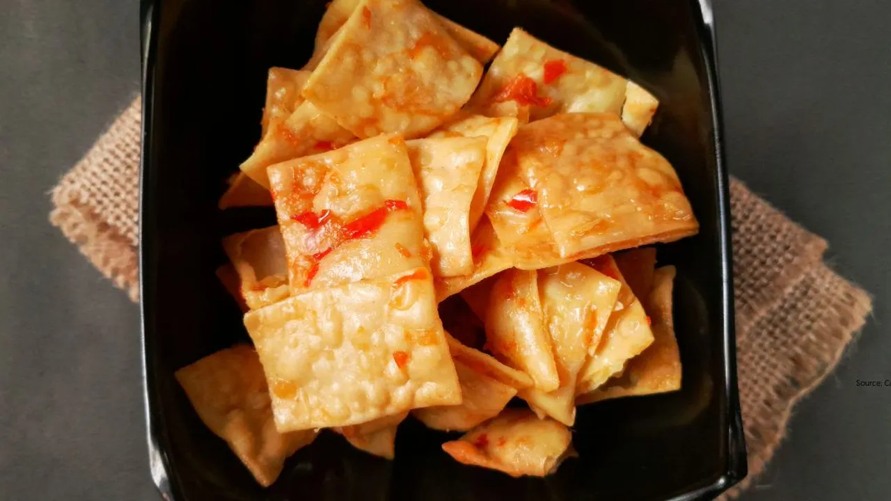 Tips Mengolah Keripik Kulit Pangsit Jadi Renyah dan Lezat tanpa Menyerap Banyak Minyak