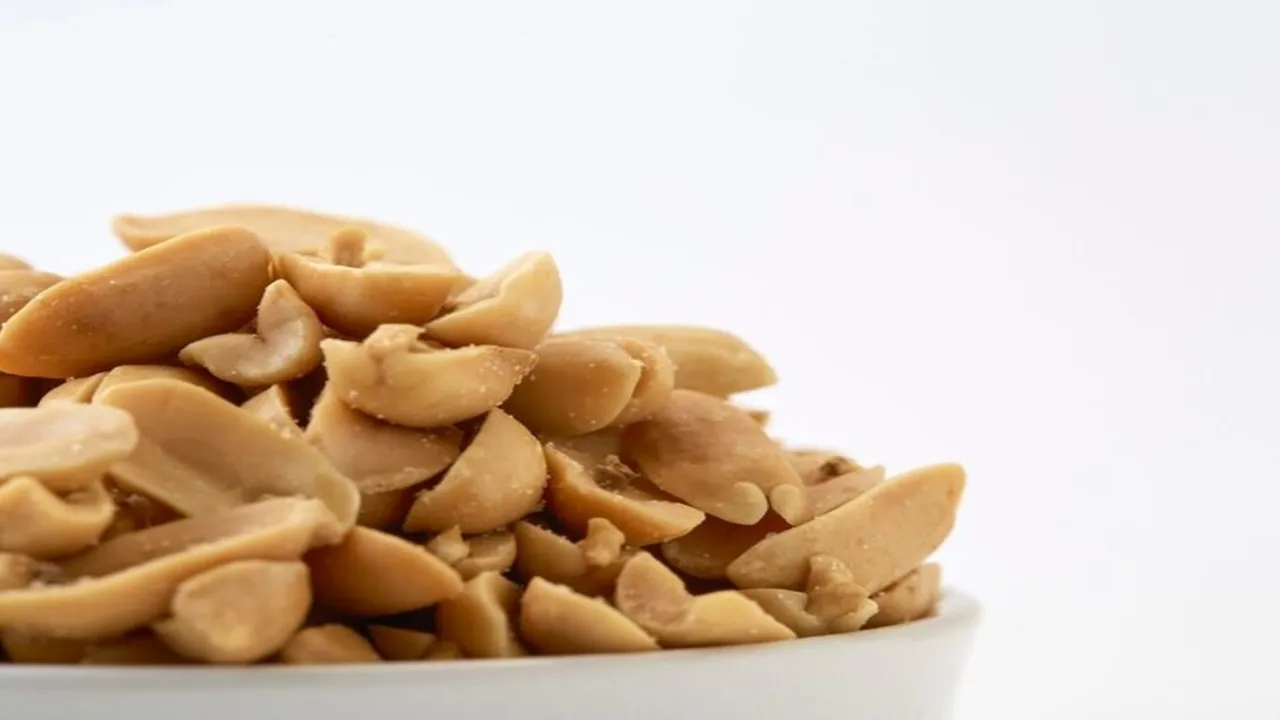 Tips Meniriskan Minyak Berlebih pada Kacang Bawang, Mudah Ditiru