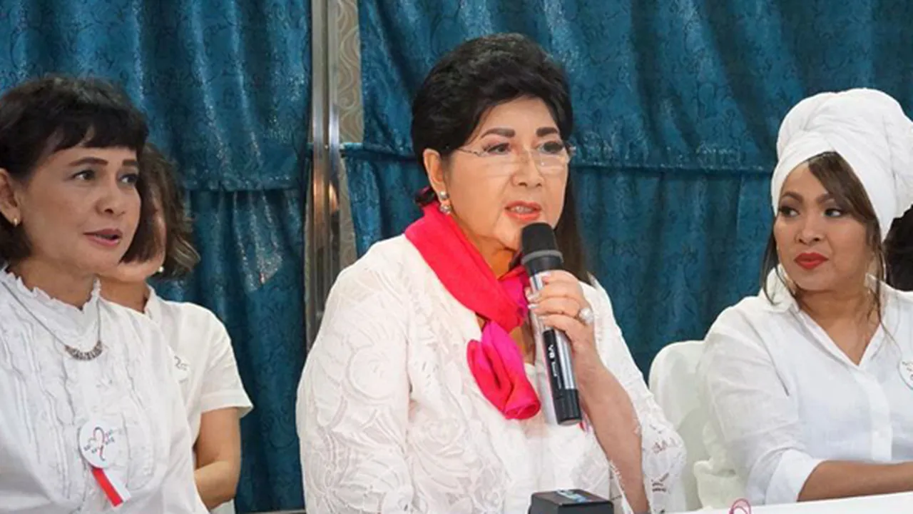 Titiek Puspa Libatkan 500 Perempuan dalam Lagunya 'Sayang Sampah'
