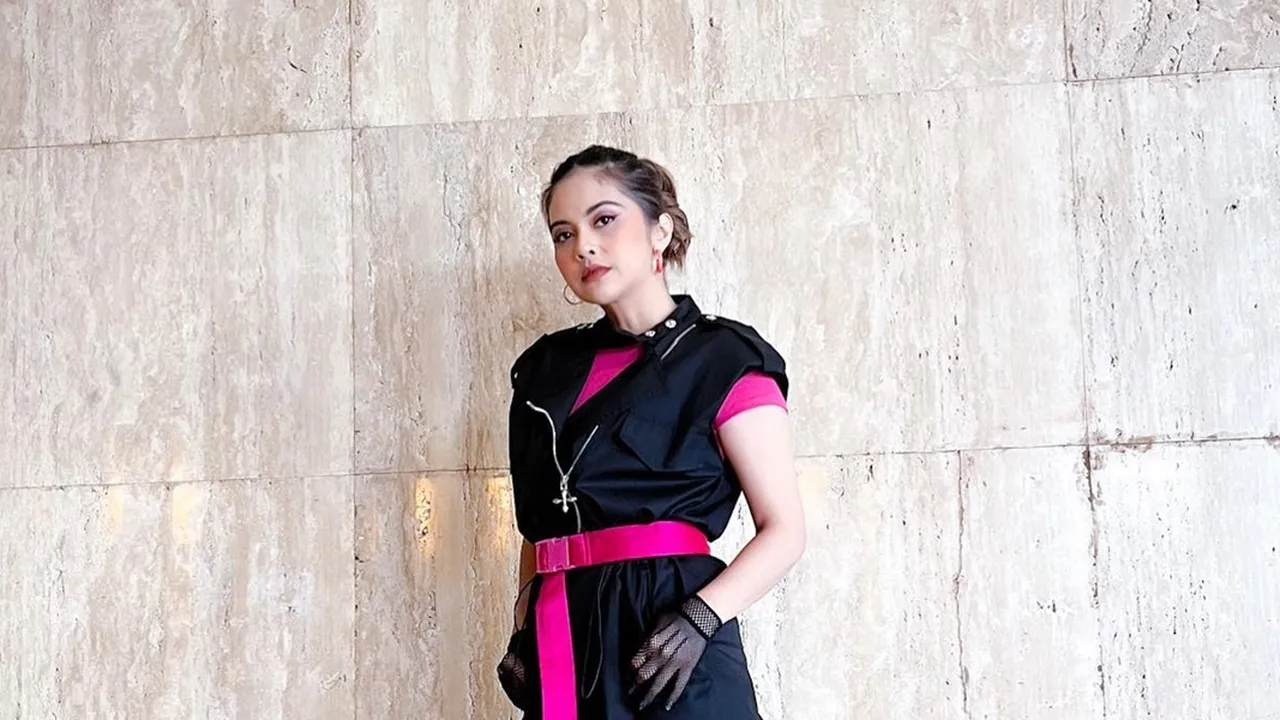 Tiwi Rilis Single Selamatkan Diri, Begini Reaksi Novia Bachmid - Michelle Ziudith saat Dengarkan Lagunya