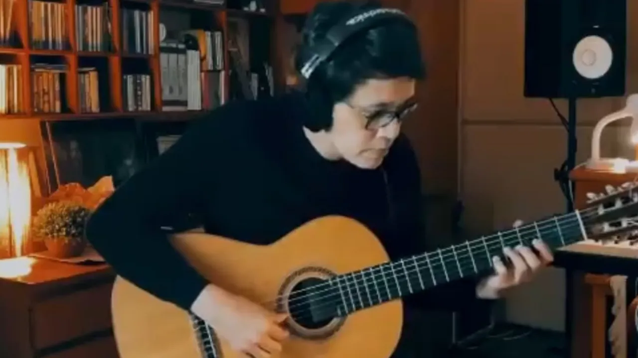Tohpati Remake Lagu 'Semusim', Gandeng Musisi dengan Karakter Suara Khas Tohpati Remake Lagu 'Semusim', Gandeng Musisi dengan Karakter Suara Khas
