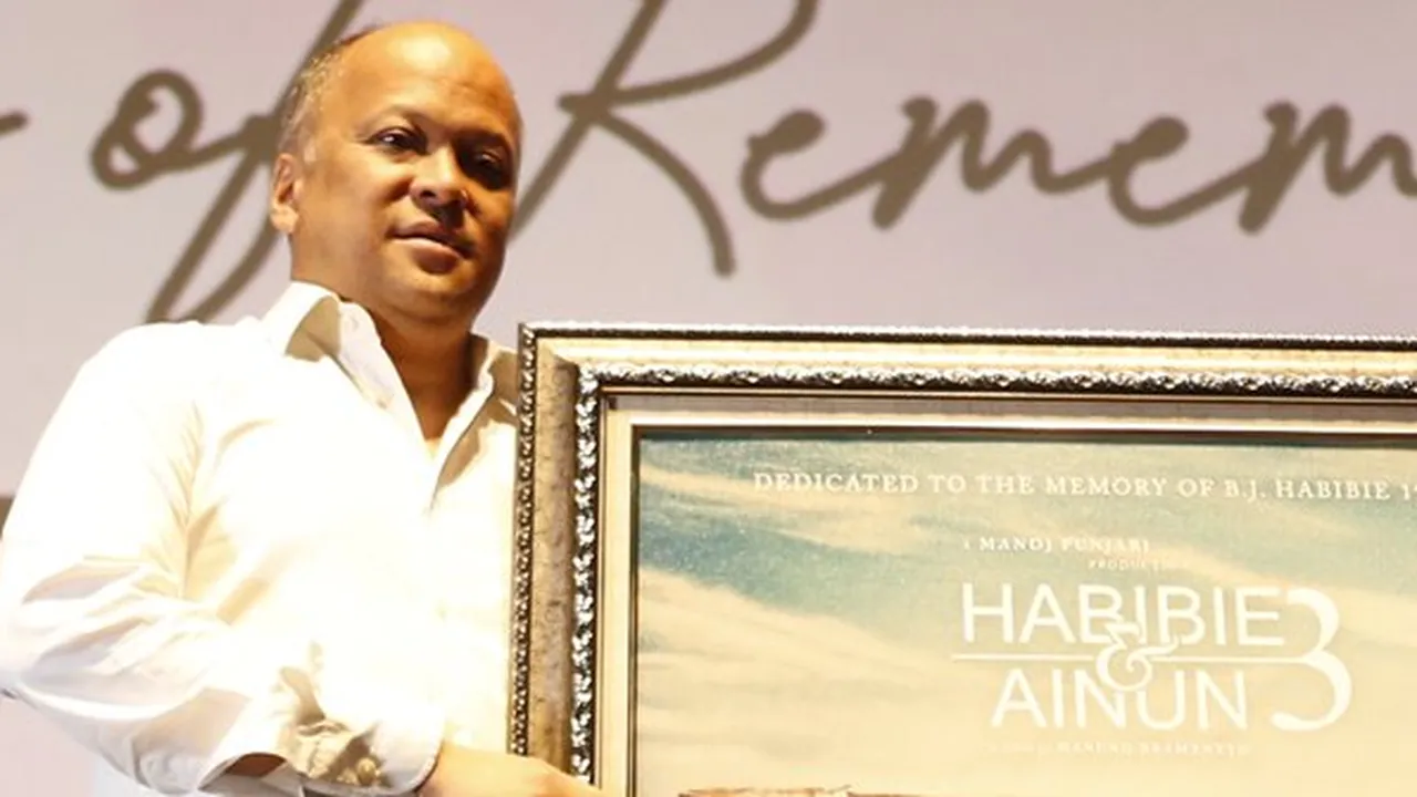Tonton Trailer 'HABIBIE & AINUN 3', Ilham Akbar Teteskan Air Mata Ingat Sang Ayah
