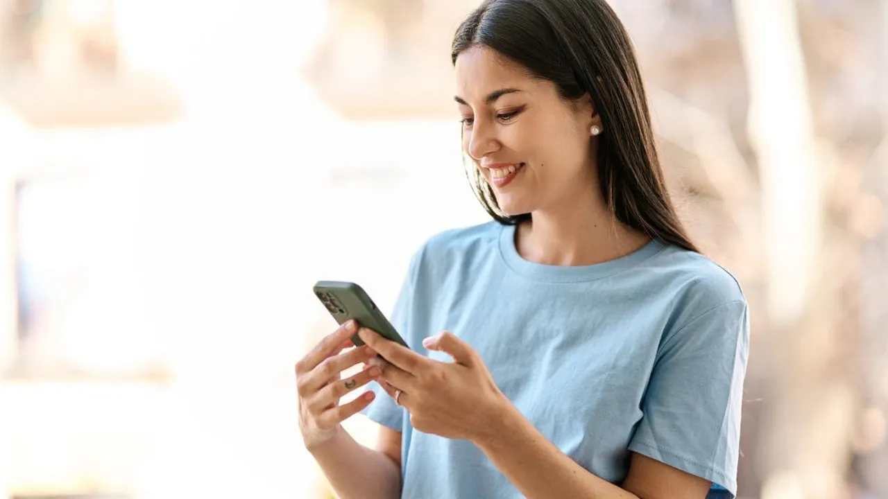 Top 3 Zodiak yang Katanya Paling Mudah Kena Penipuan Online, Kamu Termasuk Nggak?