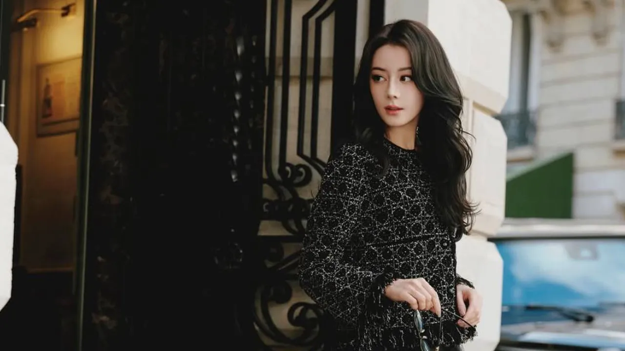 Top 5 Peringkat Eksposur Artis China di Paris Fashion Week 2025
