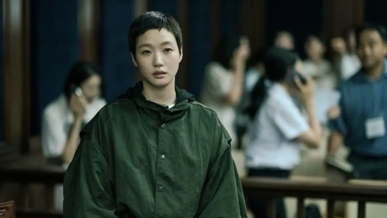 Totalitas Kim Go Eun jadi Psikopat di 'THE PRICE OF CONFESSION'