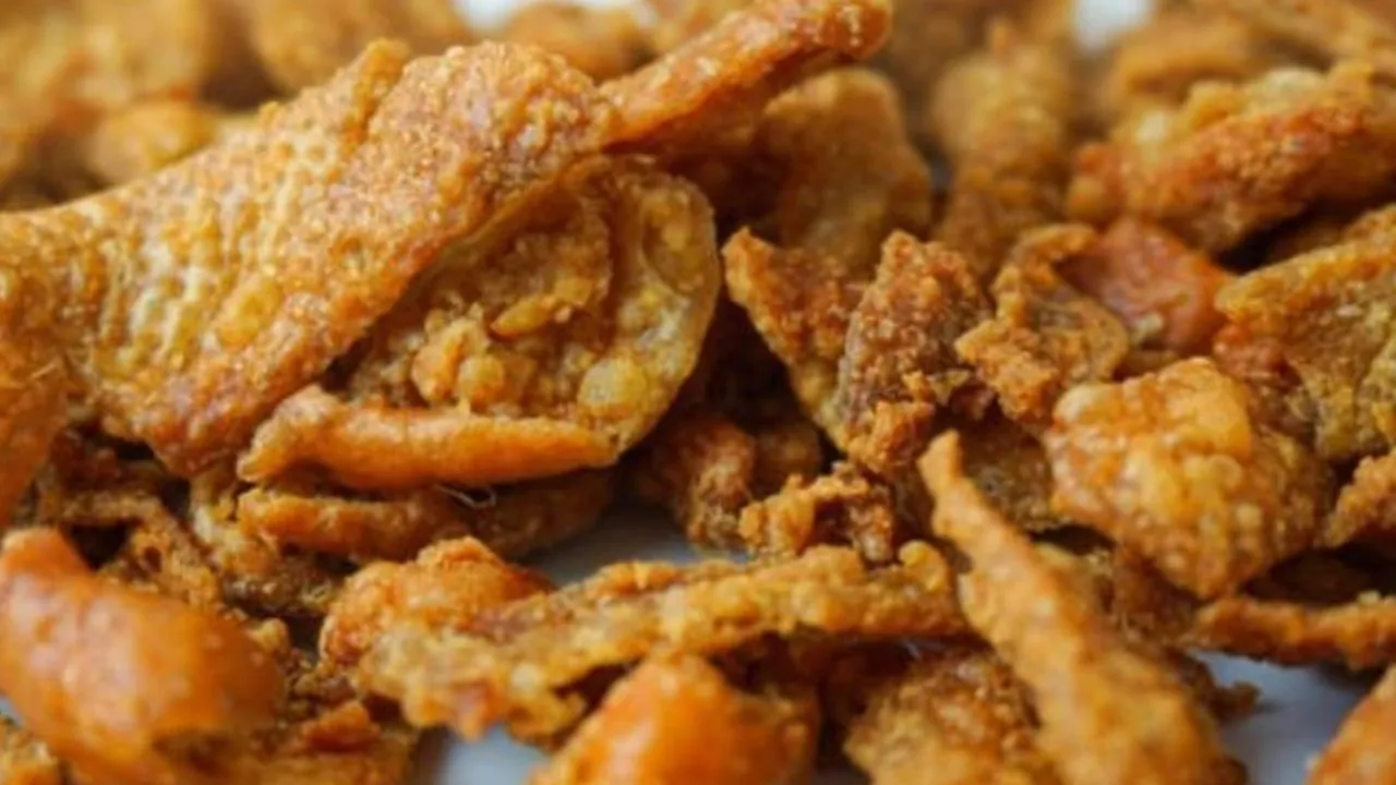 Trik Mudah Ungkep Kulit Ayam